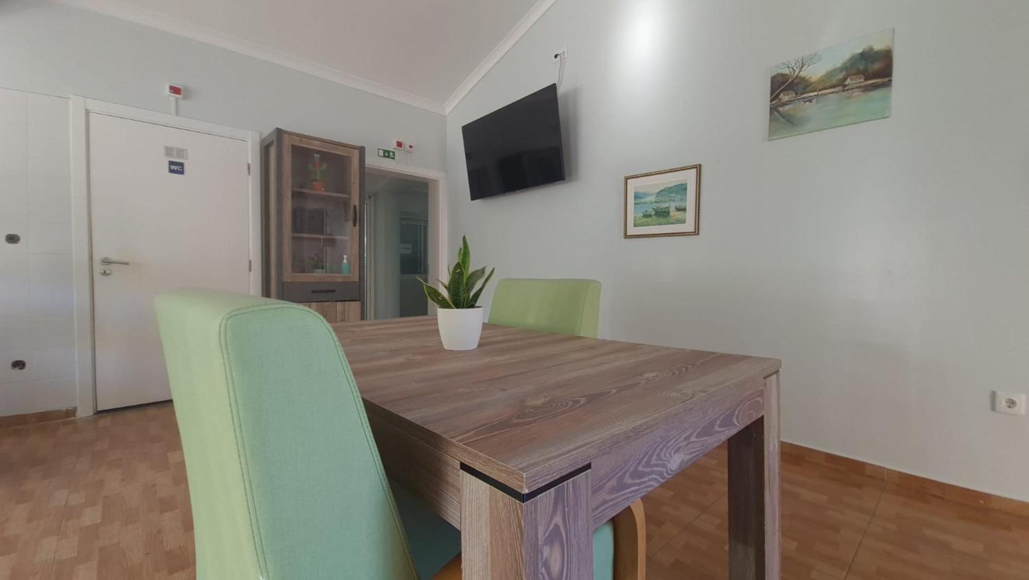 Hostel Jardins De Sao Luis Сетубал Экстерьер фото