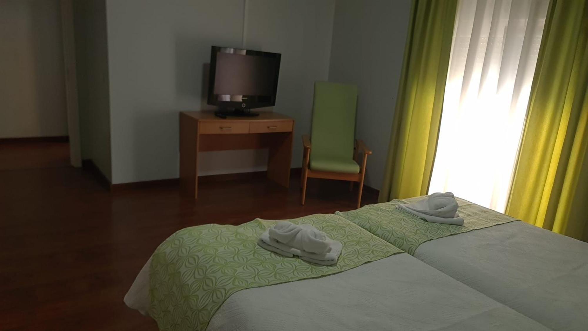 Hostel Jardins De Sao Luis Сетубал Экстерьер фото