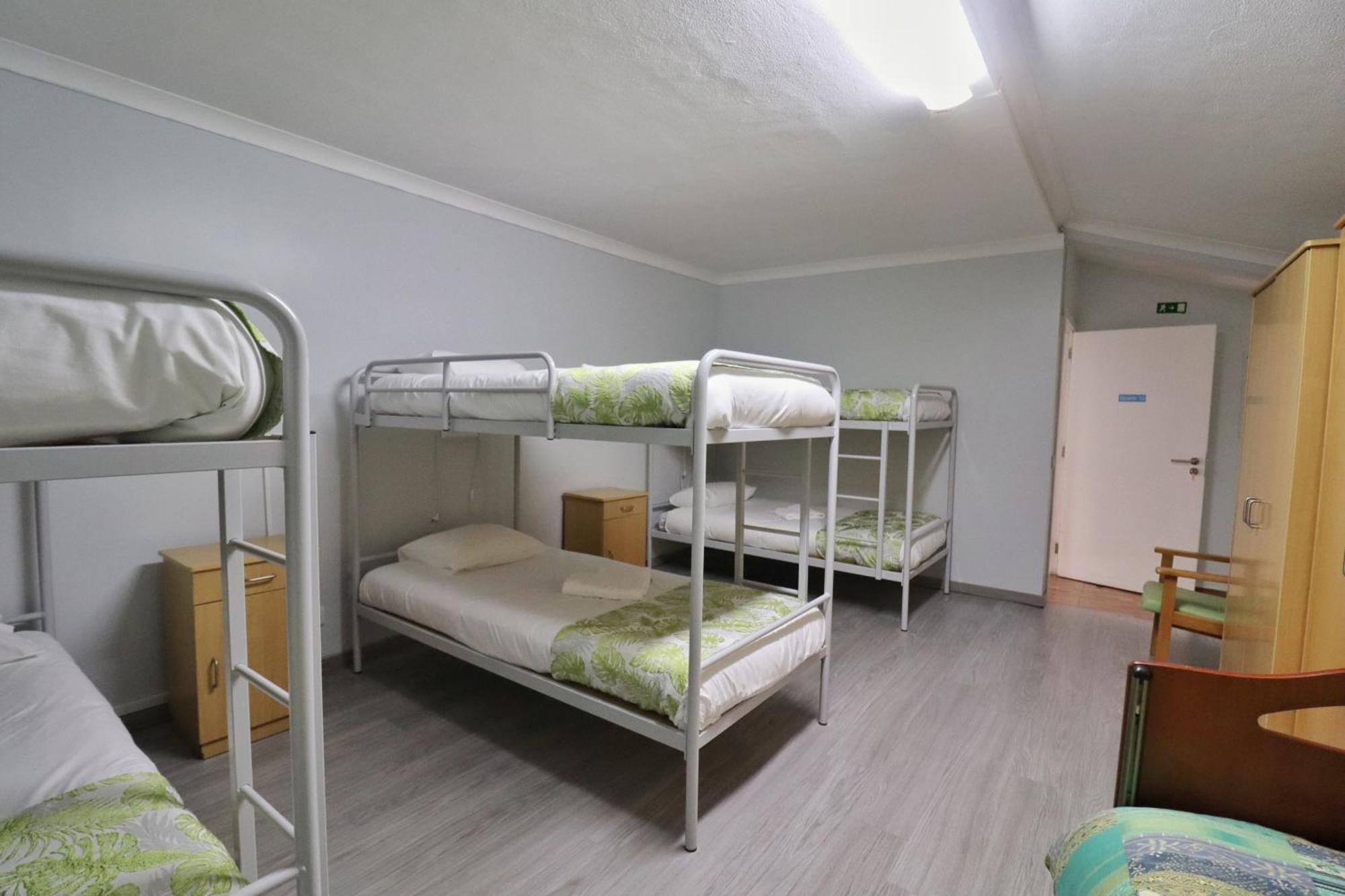 Hostel Jardins De Sao Luis Сетубал Экстерьер фото