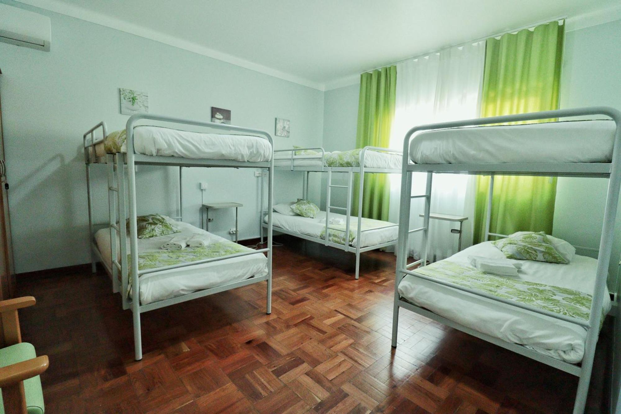 Hostel Jardins De Sao Luis Сетубал Экстерьер фото